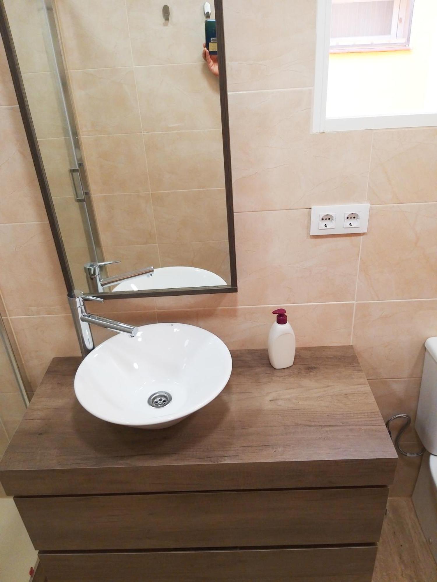 Vistas Al Mar, Wifi, Piscina Y Nuevo A Estrenar Apartamento Benalmádena