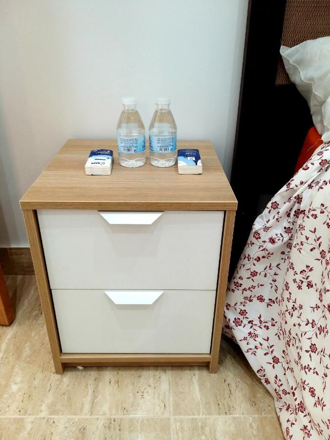 Vistas Al Mar, Wifi, Piscina Y Nuevo A Estrenar Apartamento
